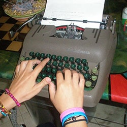 A Manual Typewriter from the 1950s